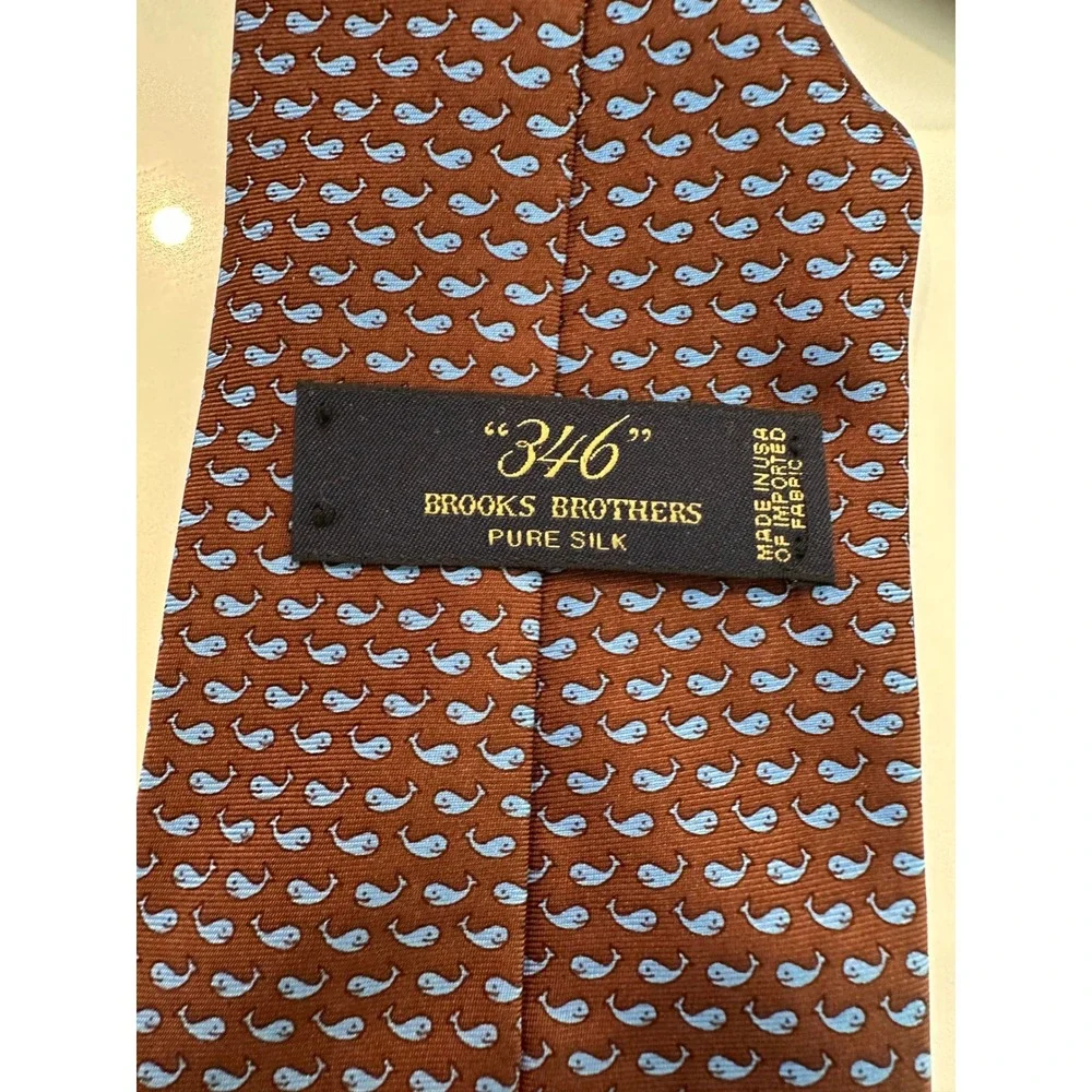 Brooks Brothers 346 Mens Silk Tie Brown Blue Whale Nautical Animal Print Necktie